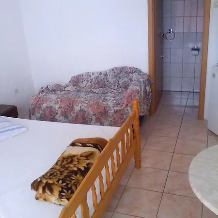 Pensionat Sobe Lastro